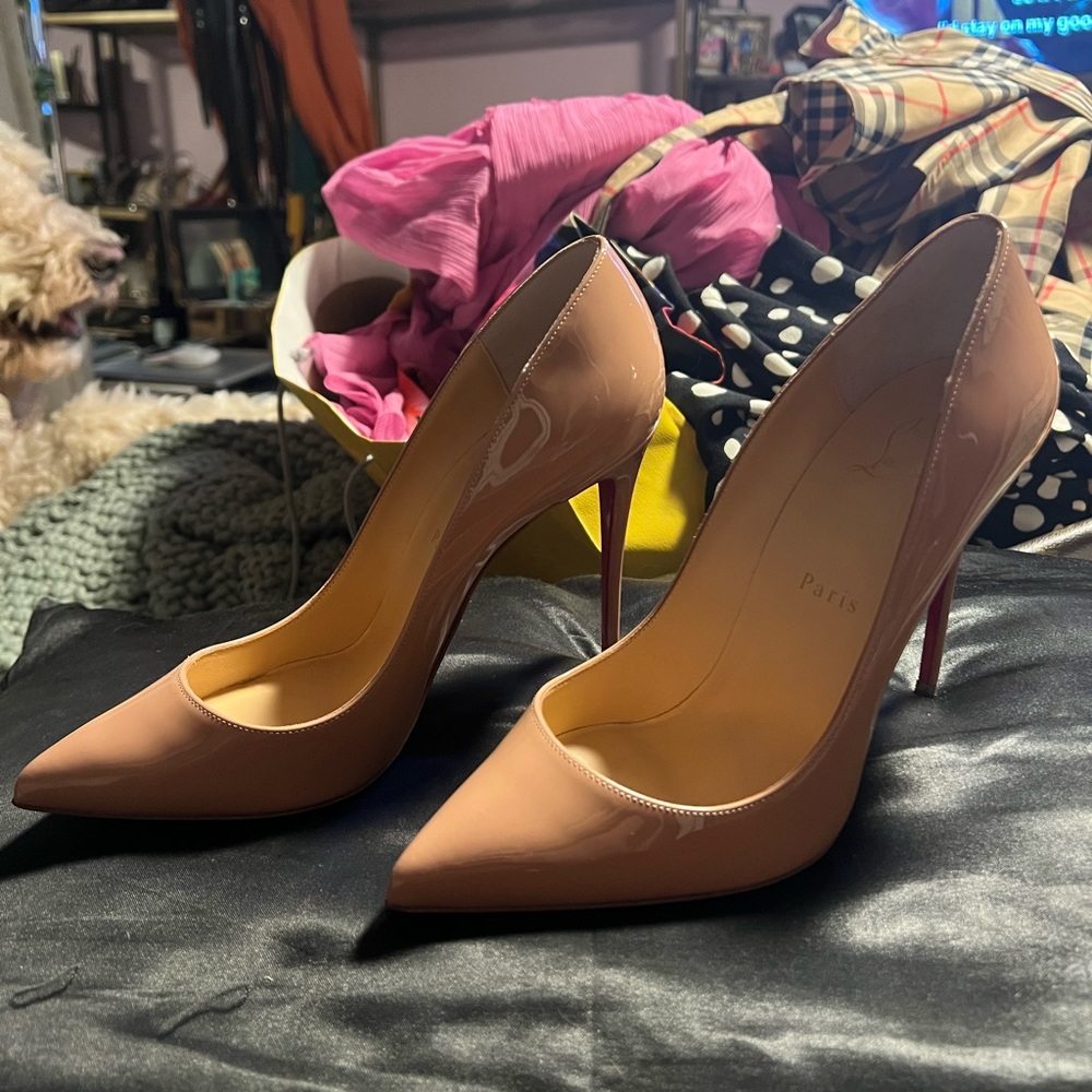 Pigalle Follies 100 Patent Leather Pumps